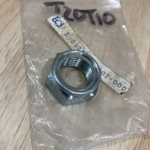 Suzuki 09159 16007 - suzuki, swingarm