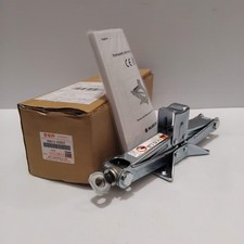 Genuine Suzuki Jack |