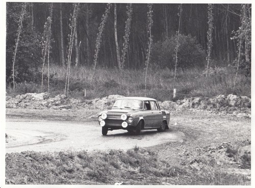 Skoda 120s rally - x2,
