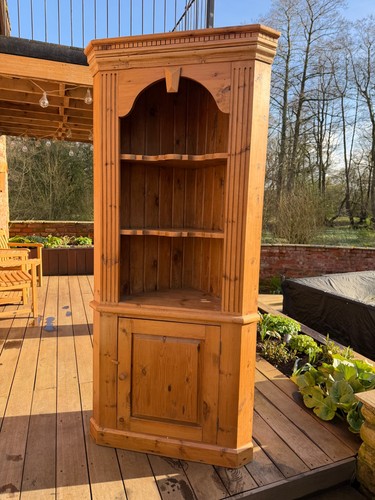 Pine corner display - display, cabinet