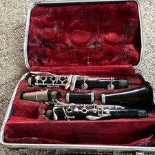 Bundy Clarinet Plastic Black