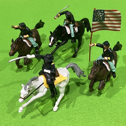 Britains deetail acw us - deetail,