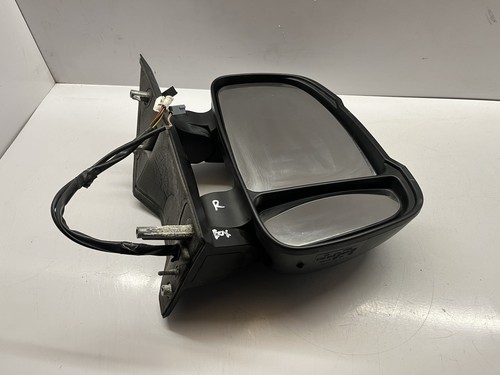 Front wing mirror driver - front, side