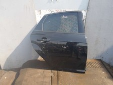 FORD FOCUS ST MK3 5DR HATCHBACK 11-15 DRIVER O/S/R DOOR BARE BLACK A02 SCUFFS