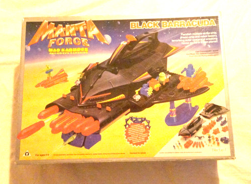 Black barracuda spaceship - barracuda,