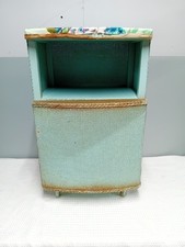 Vintage Lloyd Loom type