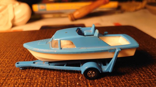 Matchbox supefast boat and - matchbox,