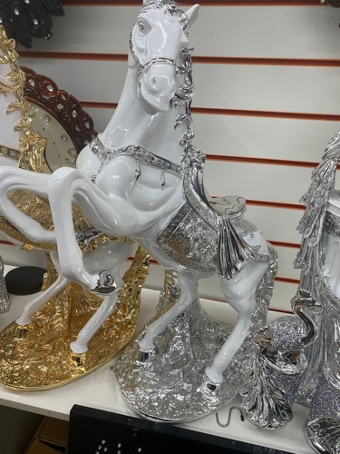 White silver horse traveller - silver,