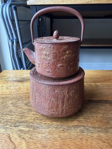 Japanese cast iron kettle - cast,