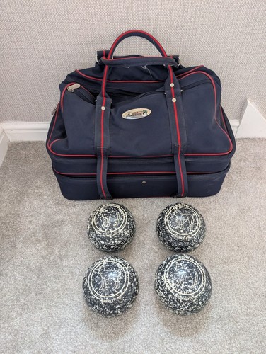 Aero quantum lawn bowls size - aero,