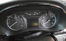 INSTRUMENT CLUSTER VAUXHALL