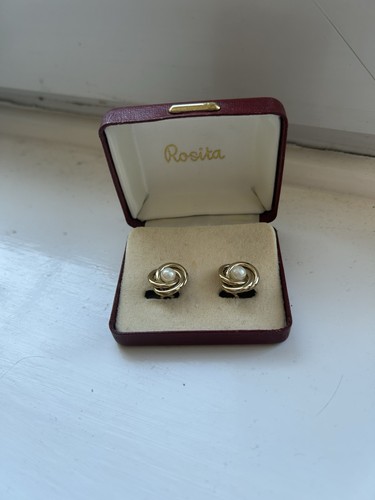 Stunning clip earrings - clip,