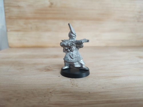 Dark elf crossbow - j, man