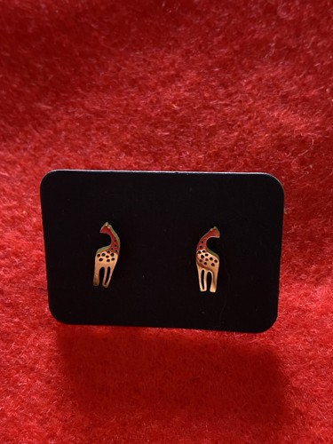 Giraffe stud earrings - giraffe,