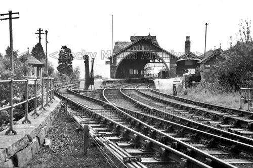 Azt railway station - azt-53,