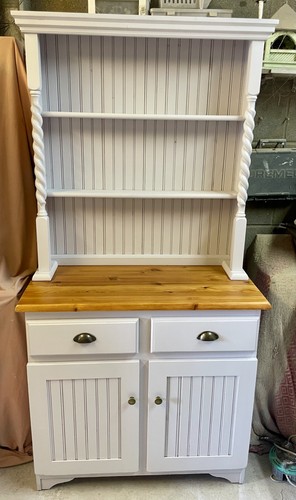 Welsh dresser - dresser,
