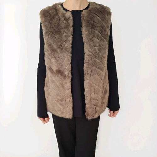 Brown faux fur - h&m,