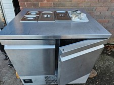 WILLIAMS 2 DOOR FRIDGE WITH SALADETTE TOP SU10CT GOOD WORKING ORDER ONLY £575+VA