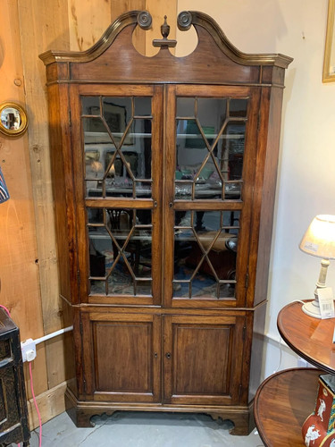 Georgian oak glazed corner