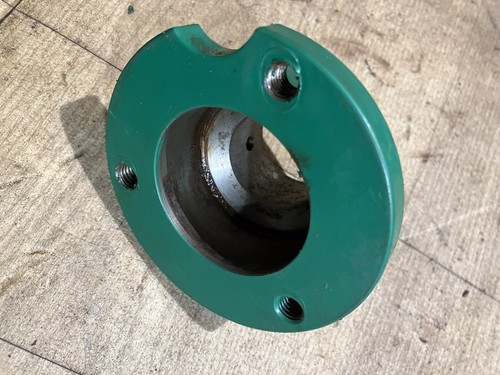 Drive shaft bearing housing - drive,
