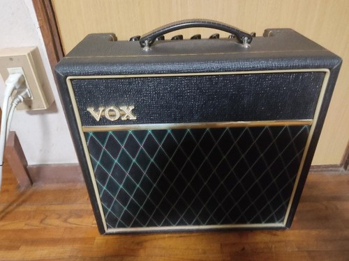 Vox pathfinder 15r guitar - pathfinder,