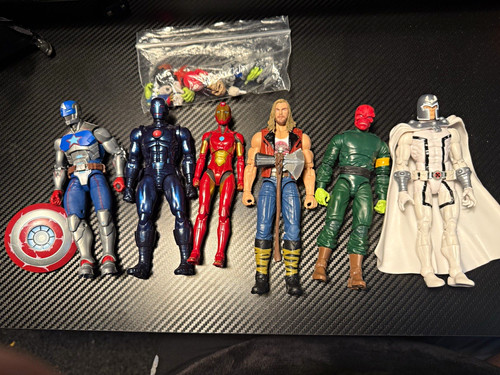 Marvel legends five - five, figures