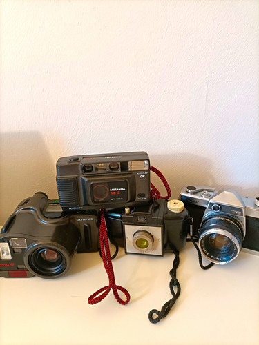 Mixed lot film cameras - lot,