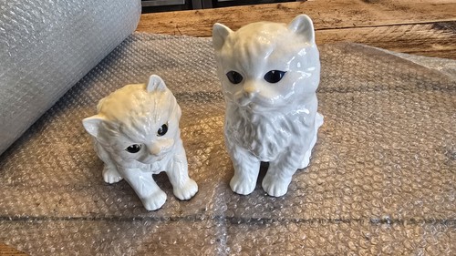White ceramic persian - white,