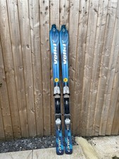 Volkl Carver V3 Skis 1490mm