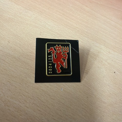 Manchester united official - united,