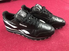 REEBOK  CLASSIC  BLACK LEATHER