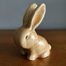Vintage Sylvac Pottery Snub Nose Rabbit 1067 In Beige Excellent Condition 10cm