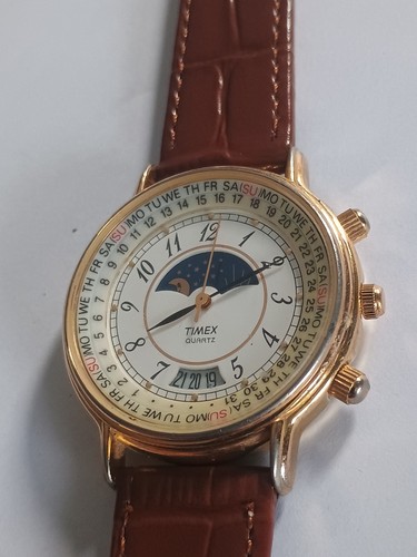 Vintage timex moonphase type - vintage,