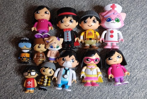 Ryan world figures - 12,