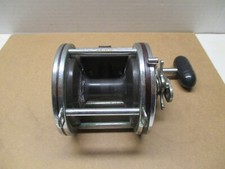 Vintage PENN Senator #114H