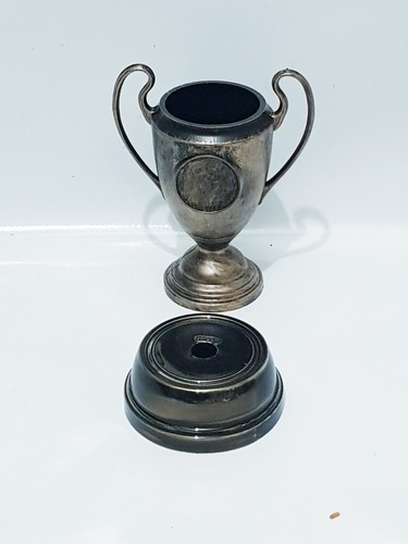 Trophy cup goblet with riser - cup,
