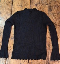 Papaya, scallop neck and