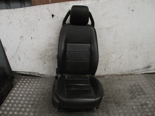 Land rover discovery right - land,
