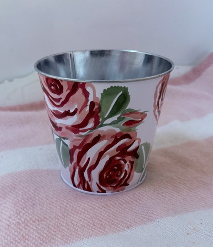 Emma bridgewater s metal - emma,