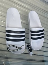 Adidas Men’s slippers Size: 10