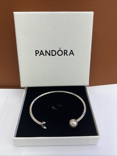 Pandora moments moon - moon, and