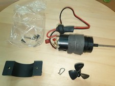 Genuine Waverunner  Shuttle  Bait Boat Motor Propellor clips etc tested working