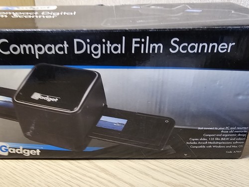 Maplins compact digital film - compact,