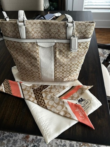 Coach shoulder bag with - shoulder,