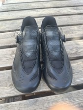 Lake CX219-X 44.5 Wide Reflective Black Cycling Shoes - Worn a handful of times 