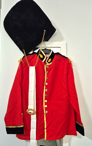 Dress royal guard - guard, boys