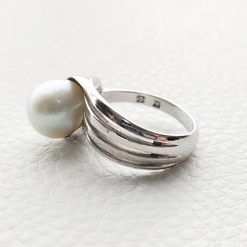 Mikimoto pearl ring 9 - mikimoto,