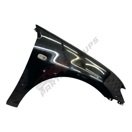 Mitsubishi l200 driver - mitsubishi,