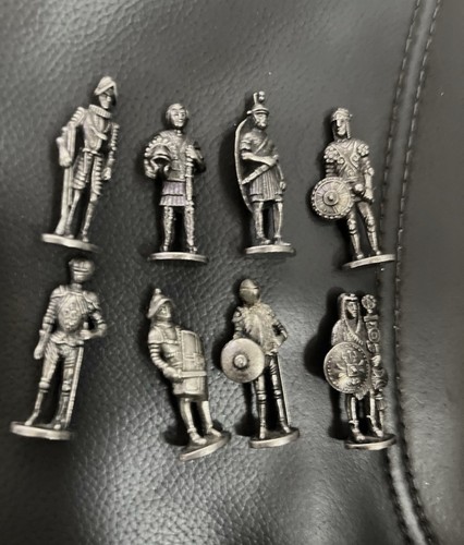 Vintage kinder surprise - x,