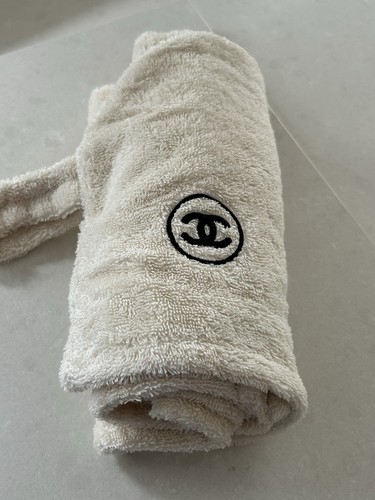 Rare chanel beauté hair - rare,